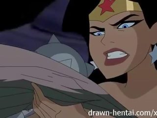 Justice league hentaý - two chicks for batman member